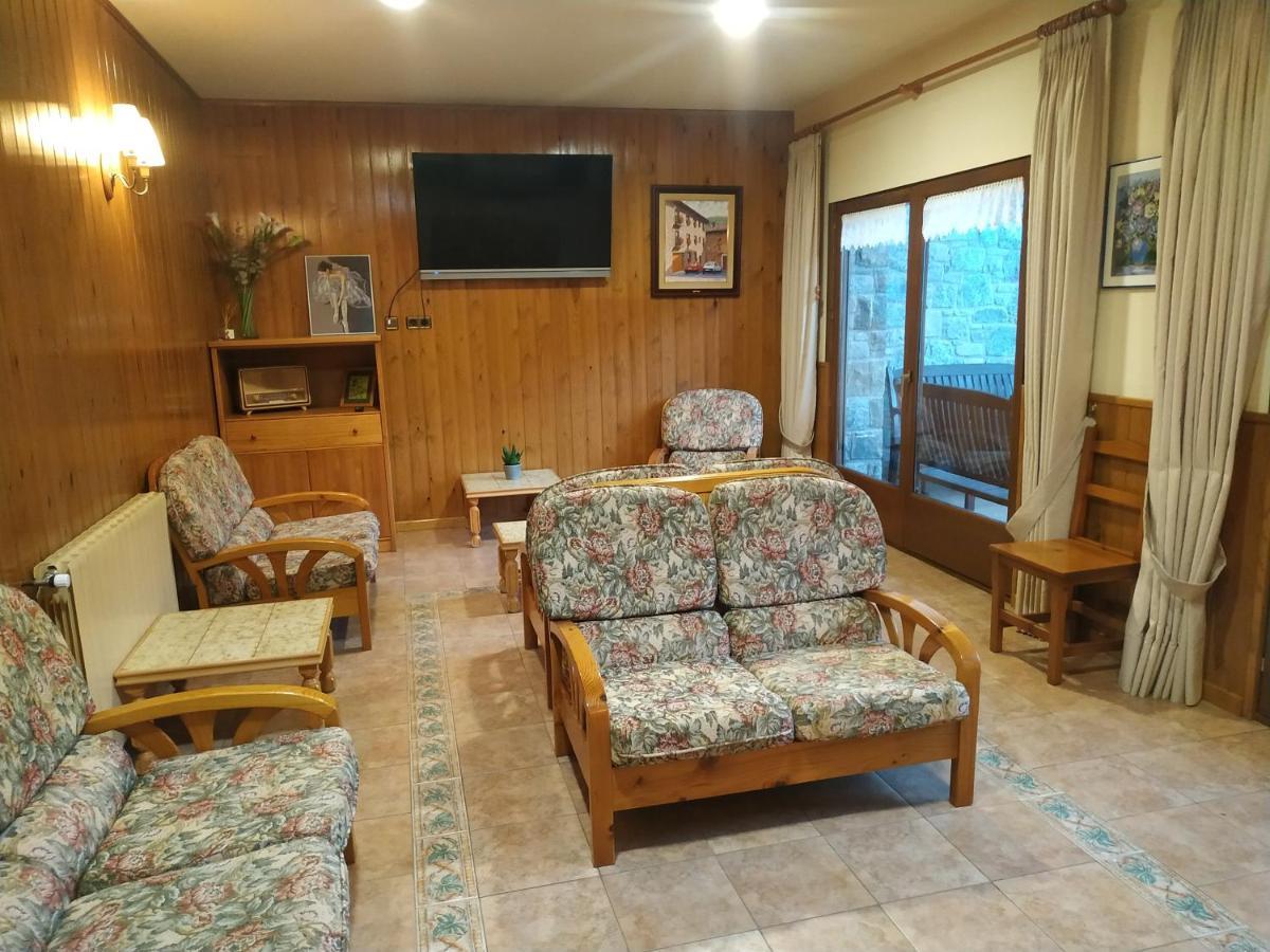 Hostal Cal Mestre ヴィラヨンガ・デ・テル エクステリア 写真